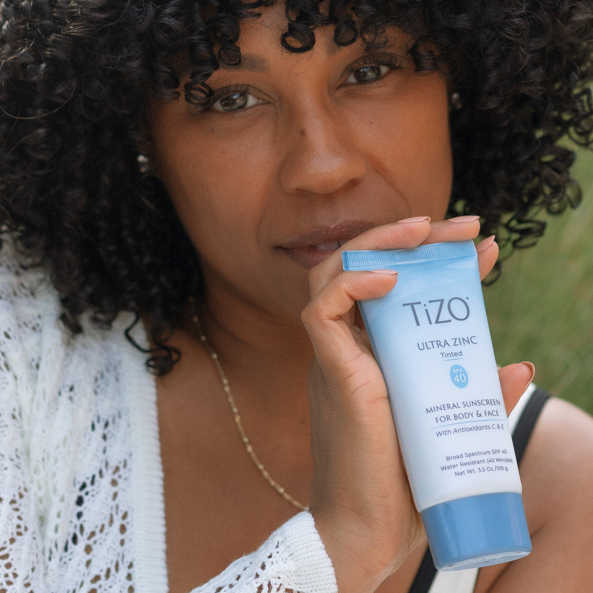 TIZO Ultra Zinc SPF 40 con Tinte para Cuerpo y Rostro 100g